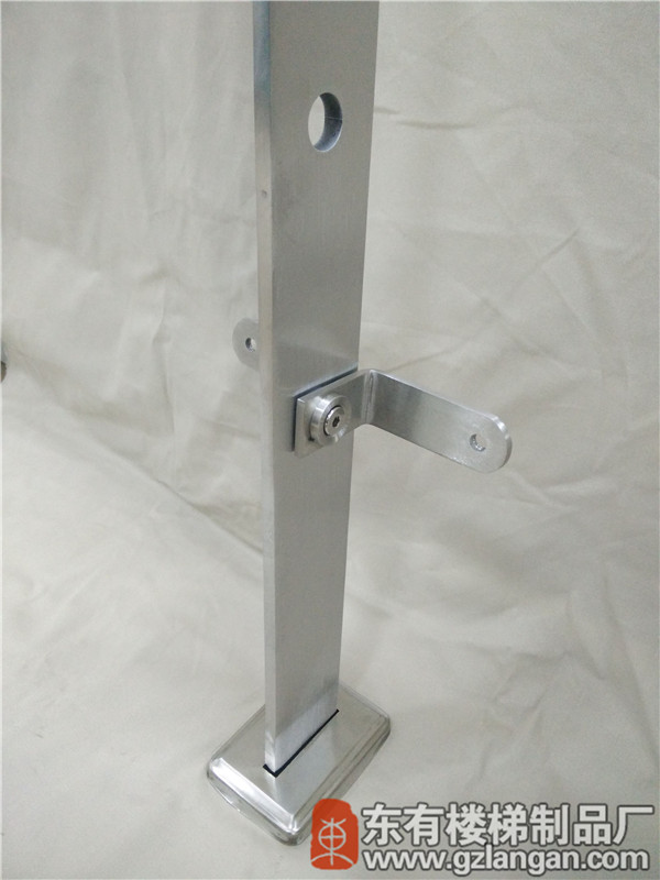 楼梯单扁玻璃不锈钢立柱DY-8135（5mm玻璃夹）