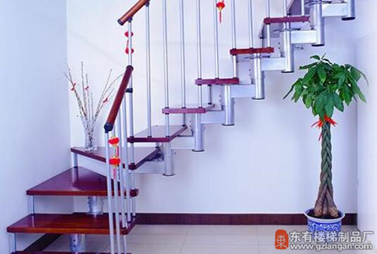 楼梯踏步板价格