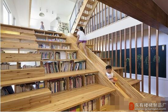 韩国Moon Hoon工作室设计 多功能木楼梯空间2