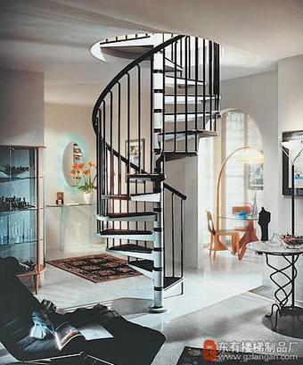 旋转楼梯尺寸要多少比较合适呢？