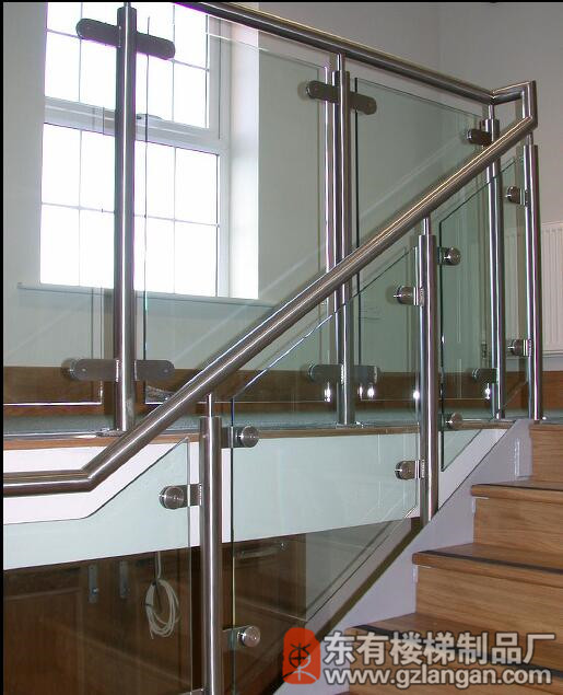 不锈钢楼梯立柱7