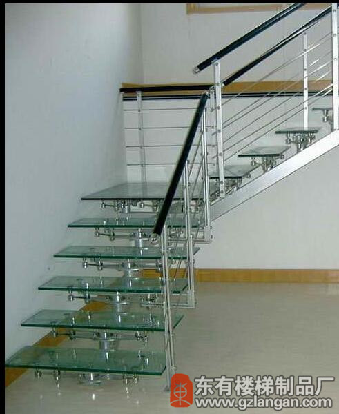 不锈钢楼梯立柱4