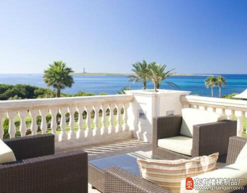 阳台围栏装修效果图1