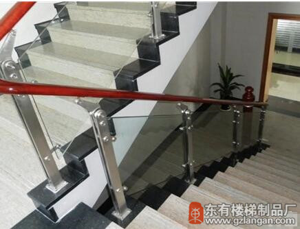 简约时尚不锈钢楼梯扶手的特点