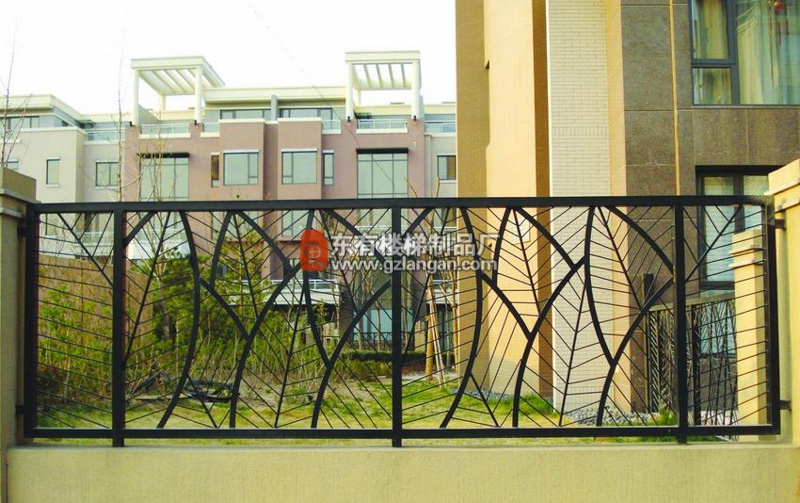 2019年时尚阳台栏杆8