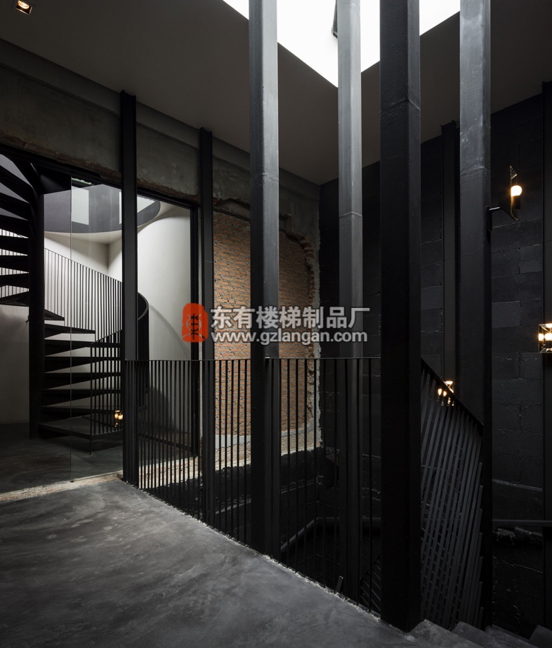 2018年那些经典的阳台护栏4
