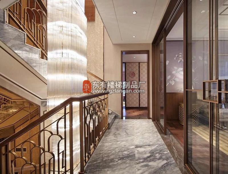 安全、舒适、美观是楼梯扶手的必要因素